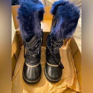 SOREL - Joan of Arctic Waterproof Boots
